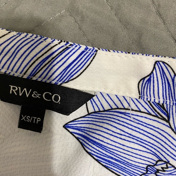 Favourite dressy top - Picture 4 of 4